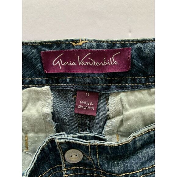 Gloria Vanderbilt Women's Capri Jeans Size 12 Blue Embroidered Cuffs - Picture 9 of 12